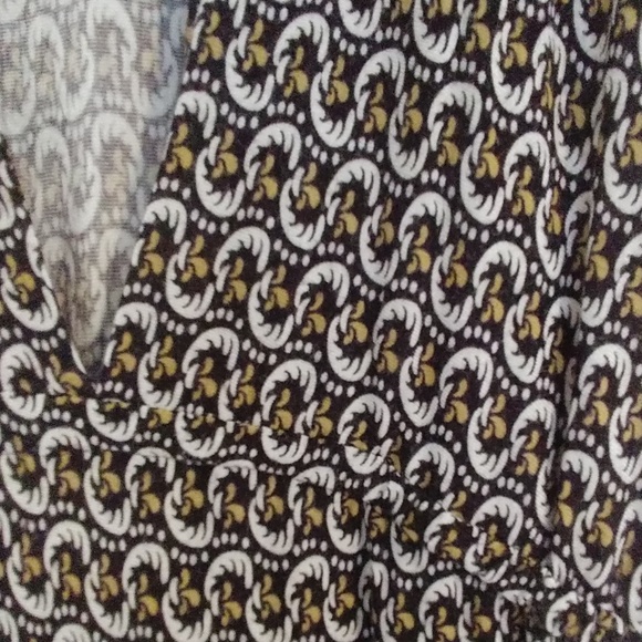 Francesca's | Abstract pattern form-fitting dress - Picture 3 of 5